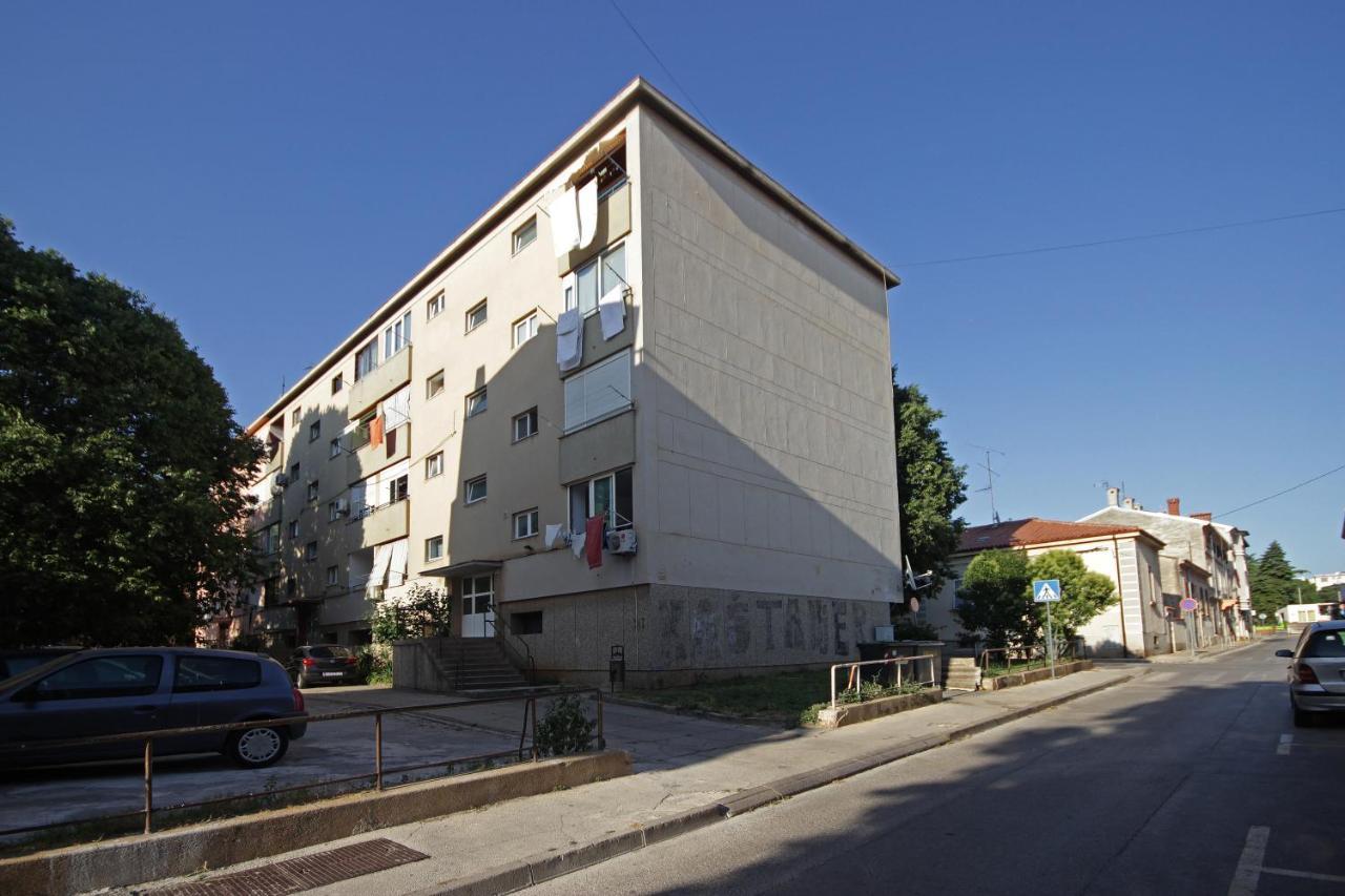 Apartment Bizjak Pula Luaran gambar